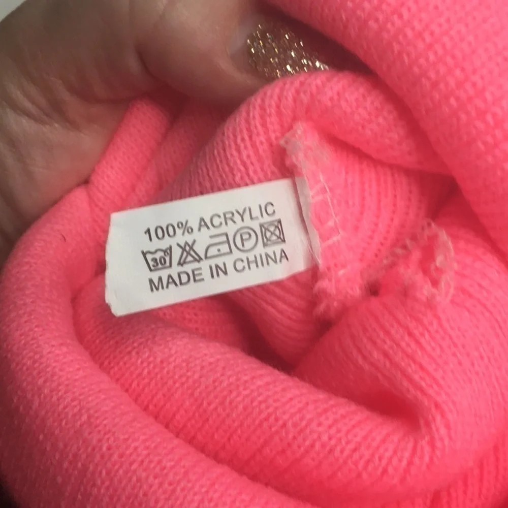 “ SEXY” Bernie Hat in bubble gum pink